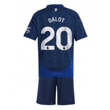 Manchester United Diogo Dalot #20 Bortaställ Barn 2024-25 Korta ärmar (+ Korta byxor)